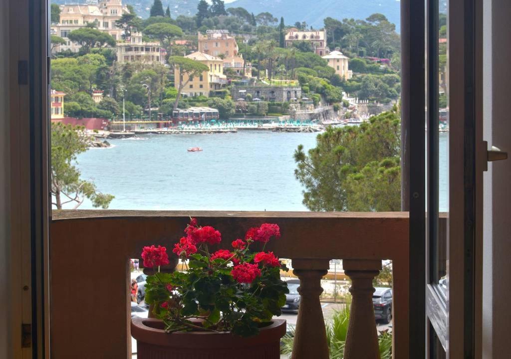 Caprera Flexyrent No Air Conditioning - Seafront Santa Margherita Ligure Exterior foto